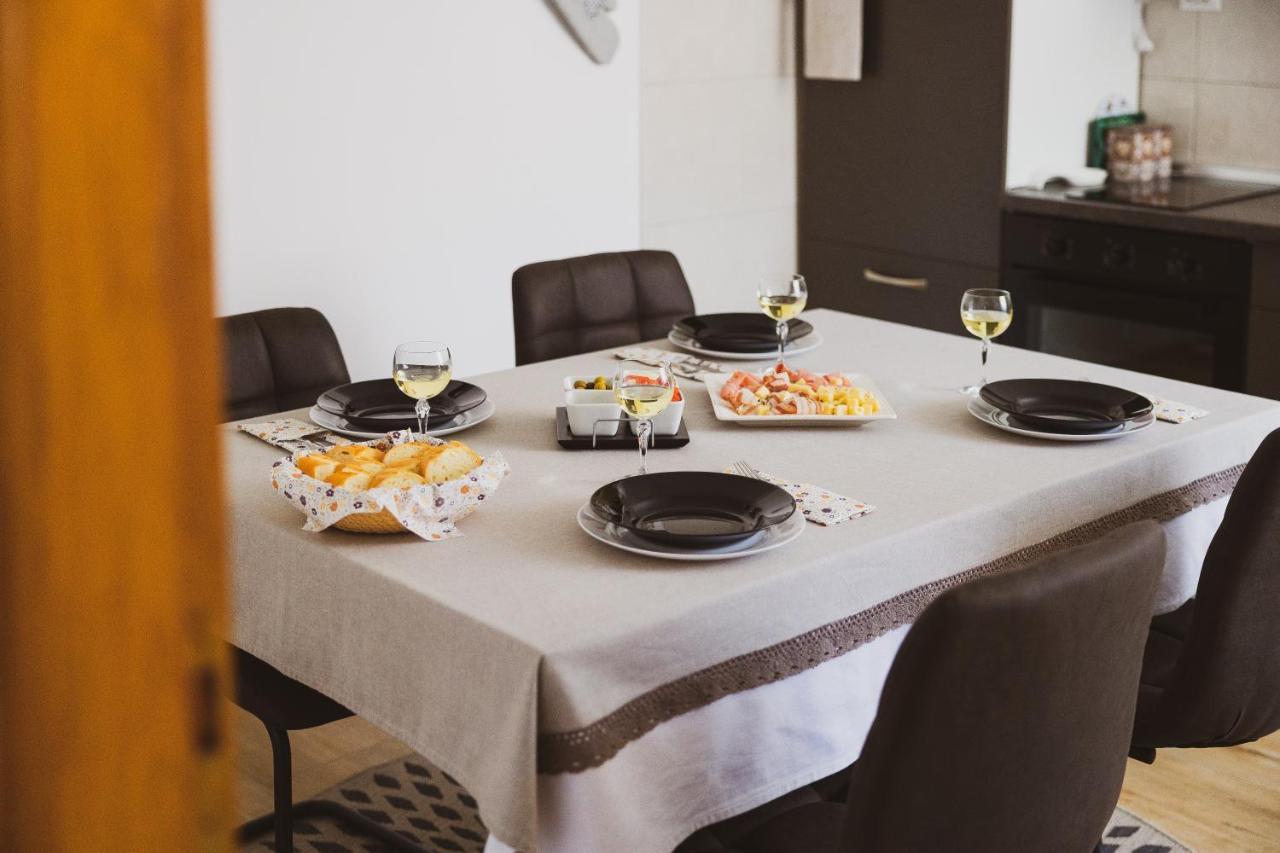 Soba I Apartman Dula Ogulin Dış mekan fotoğraf