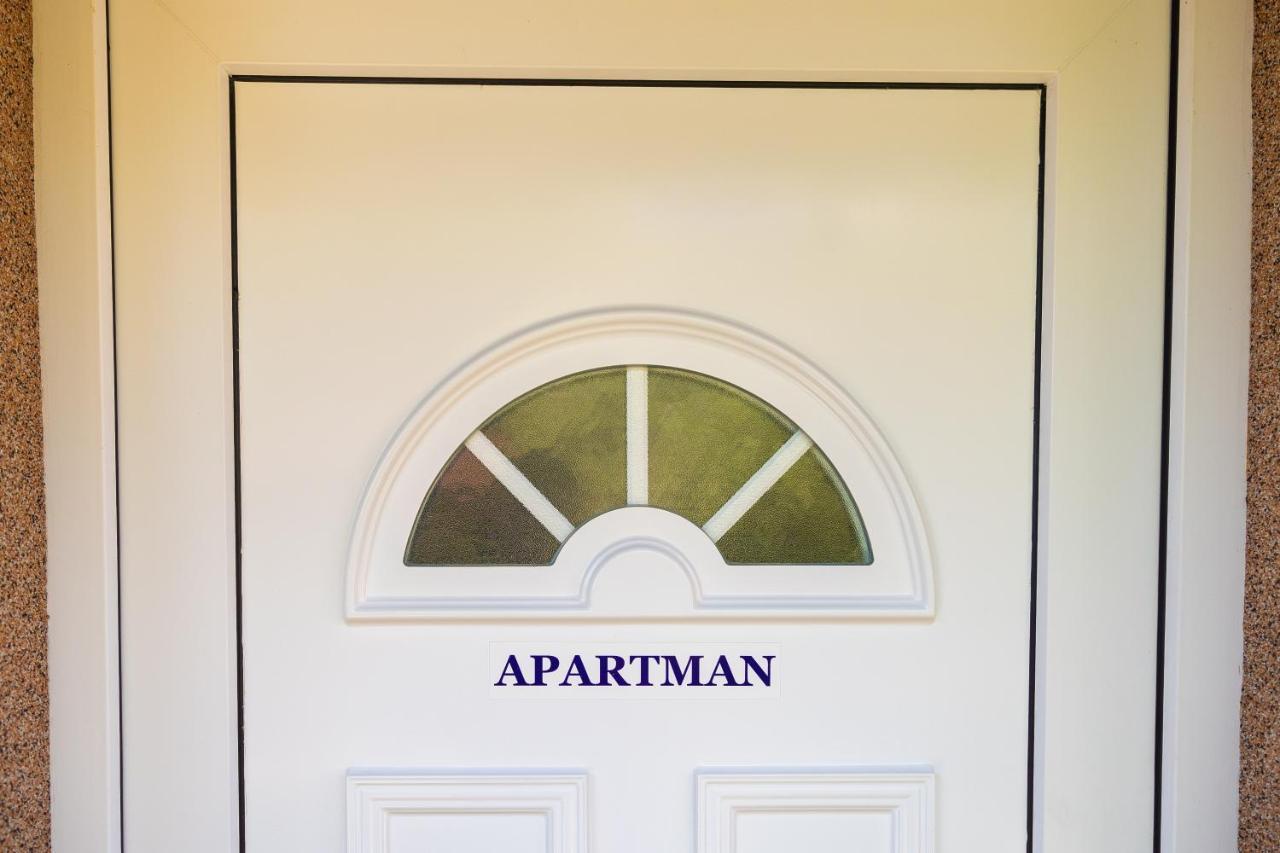 Soba I Apartman Dula Ogulin Dış mekan fotoğraf